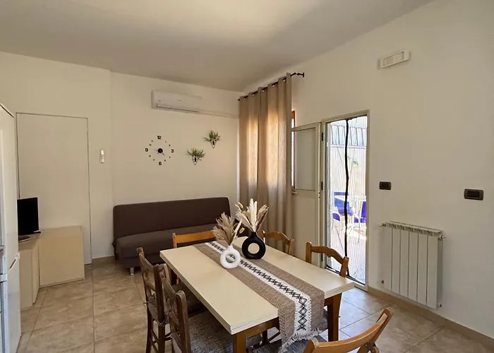 Casa Centamore Feriehus